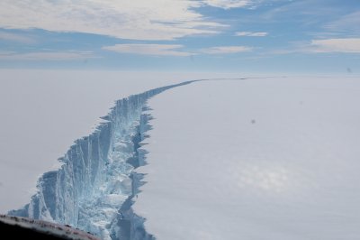 Larsen C při pohledu ze vzduchu