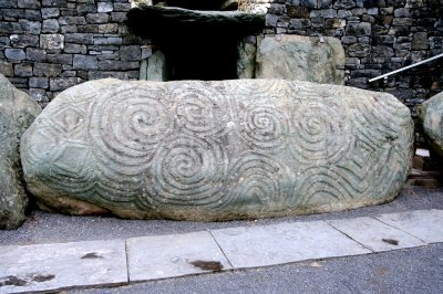 Newgrange-3.jpg