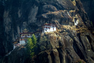 Tibetan-monastery-2.jpg