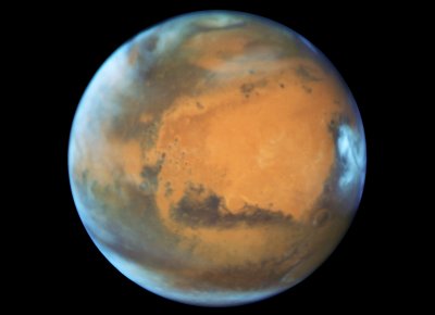 Natočte hlavu o 45°. Tak nejspíš Mars dříve vypadal.