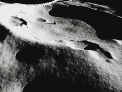Ačkoliv je Měsíc obestřen mnoha záhadami, existuje také mnoho upravených snímků, které nejsou nic víc, než podvod.