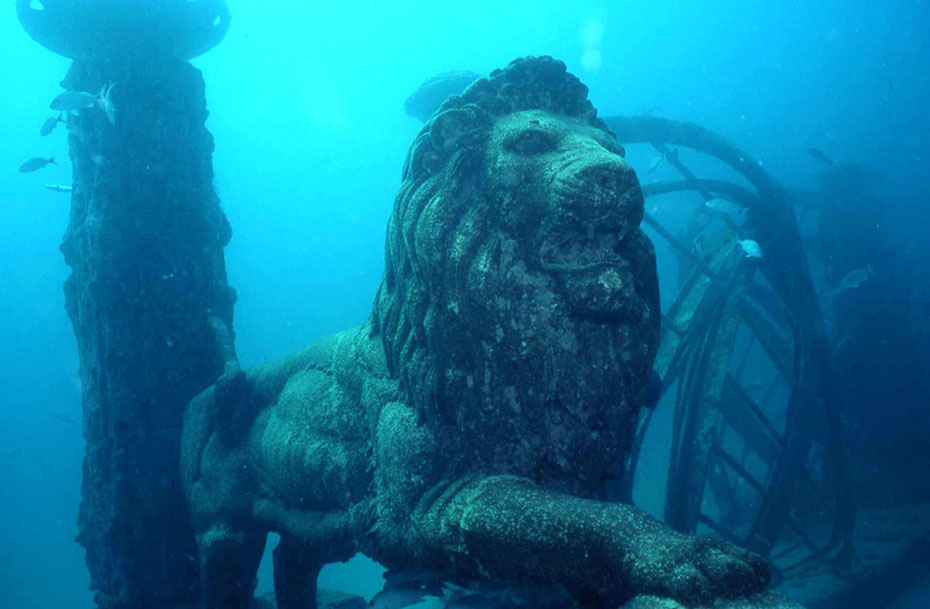 submerged-lion-city.jpg