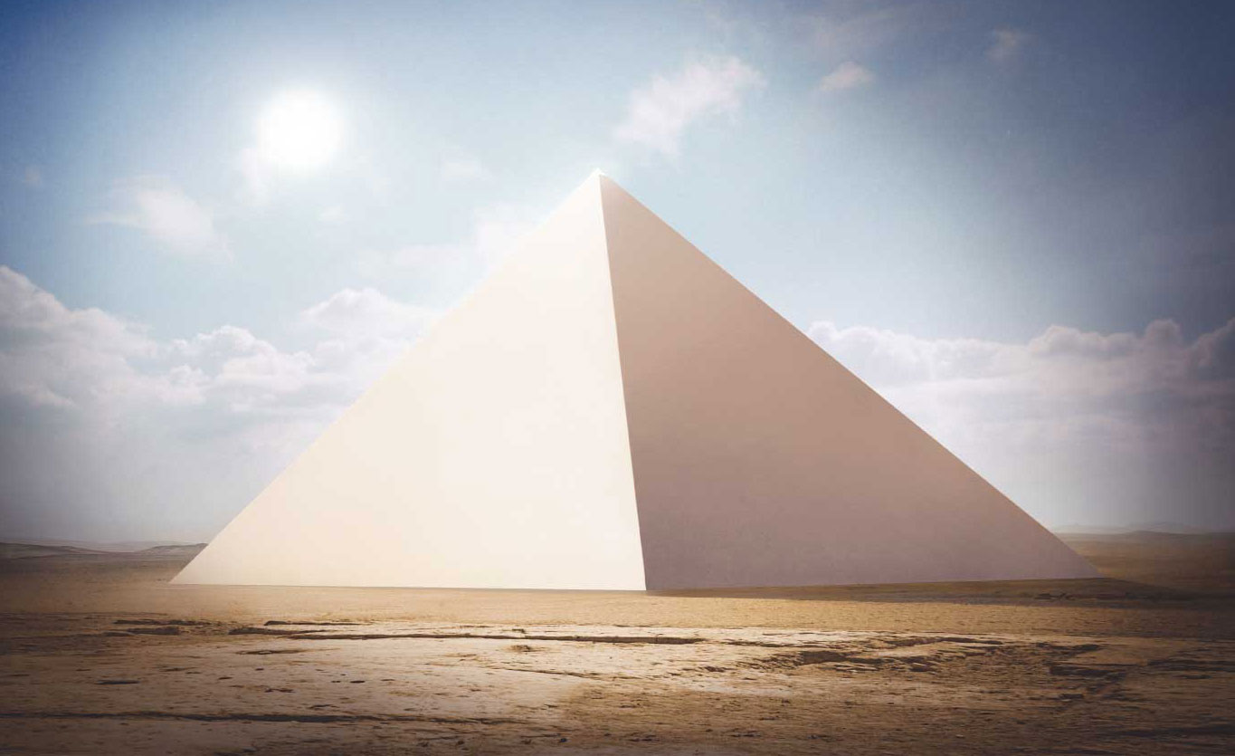 Kryž byla Velká pyramida v Gíze dokončena, měla povrch z leštěného kamene.