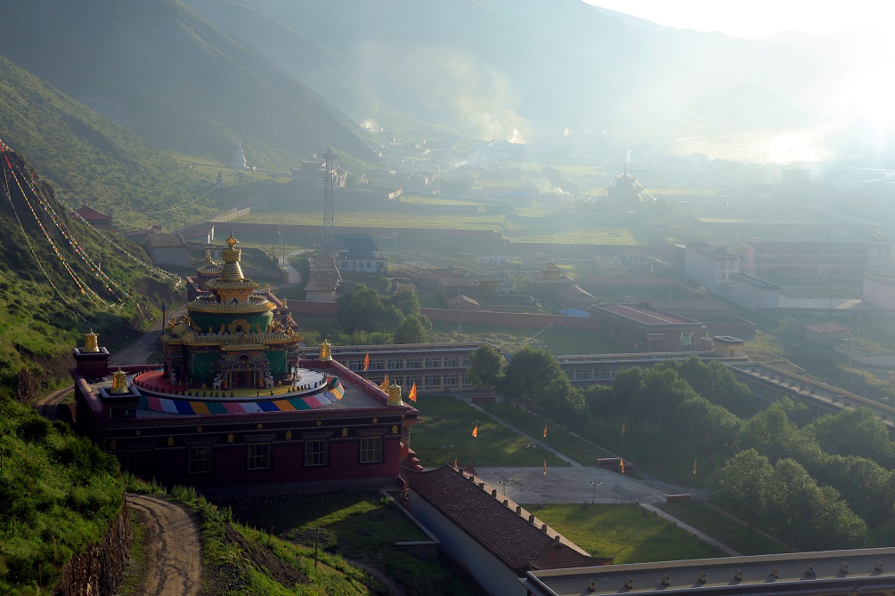 Ancient-Tibet-temple.jpg