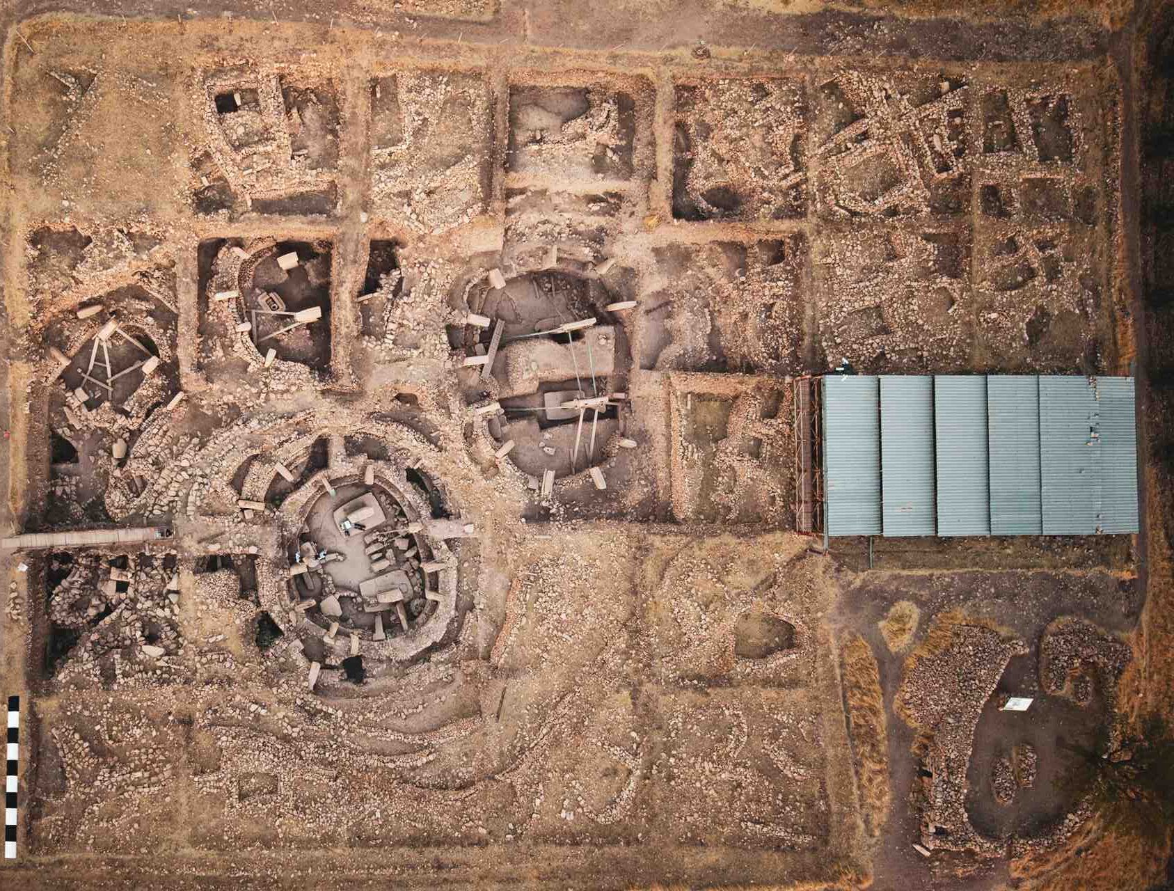 Göbekli Tepe, neolitické archeologické naleziště poblíž města Şanlıurfa v jihovýchodní Anatolii v Turecku.